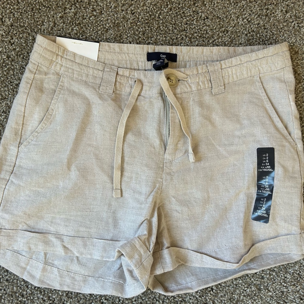 NWT Old Navy Linen tan shorts
